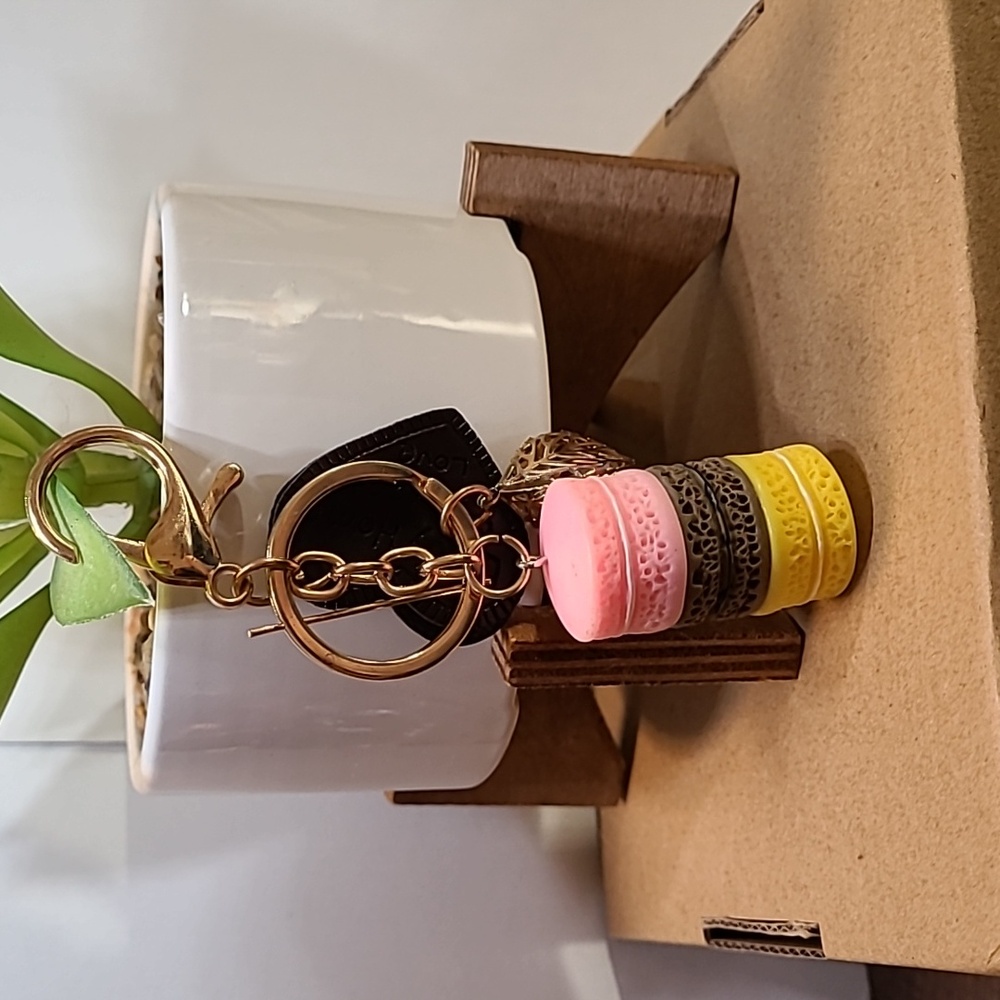 Unbranded Macaroon‎ Keychain Multi-Color Women NWOT Keys Home Auto Gym Office